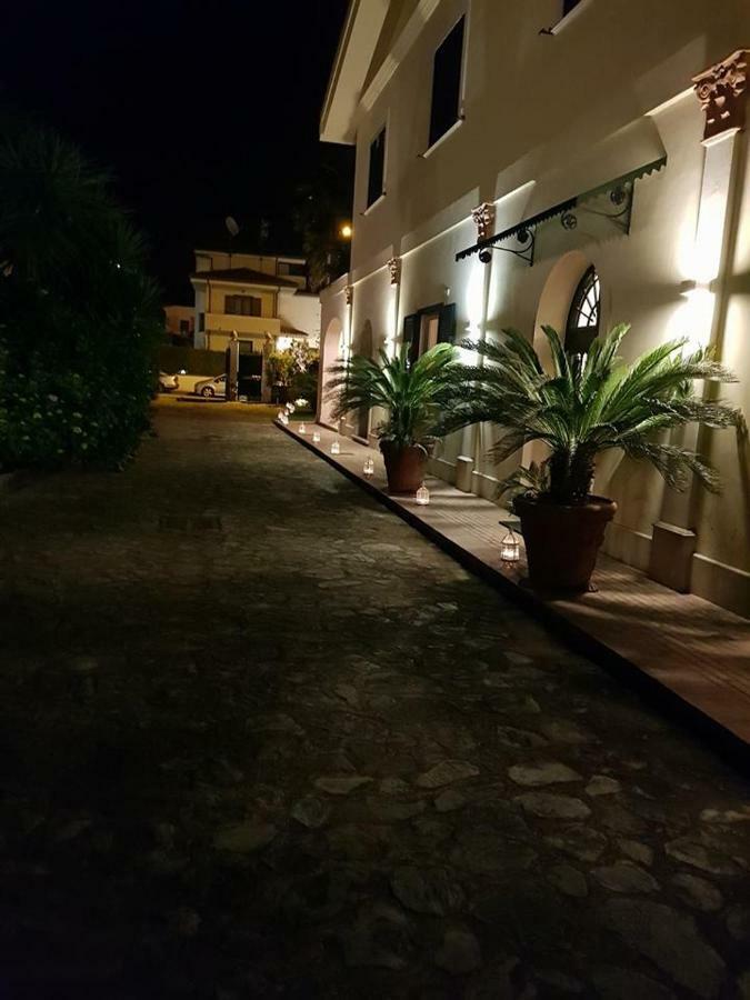 Villa Glicini Ламеция-Терме Экстерьер фото